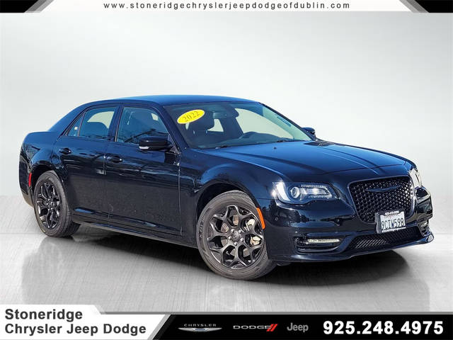 2022 Chrysler 300 Touring L AWD photo