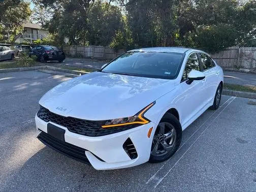 2023 Kia K5 LXS FWD photo