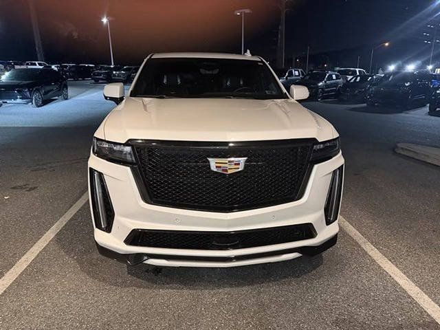 2023 Cadillac Escalade AWD V-Series AWD photo