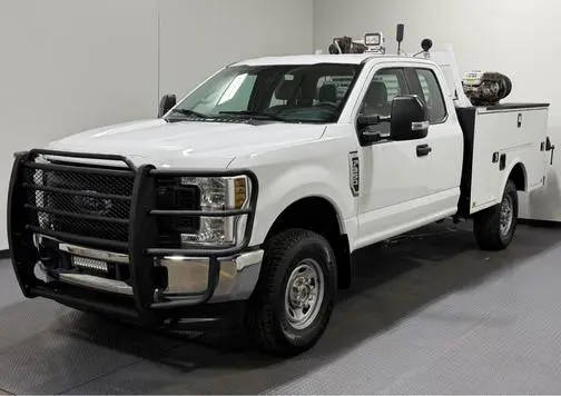 2019 Ford F-350 Super Duty 4WD photo