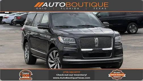2023 Lincoln Navigator Reserve 4WD photo