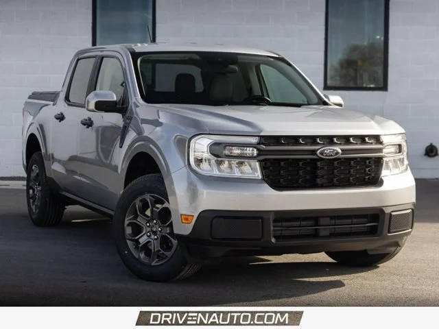 2022 Ford Maverick XLT FWD photo