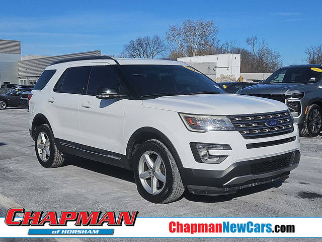 2017 Ford Explorer XLT 4WD photo