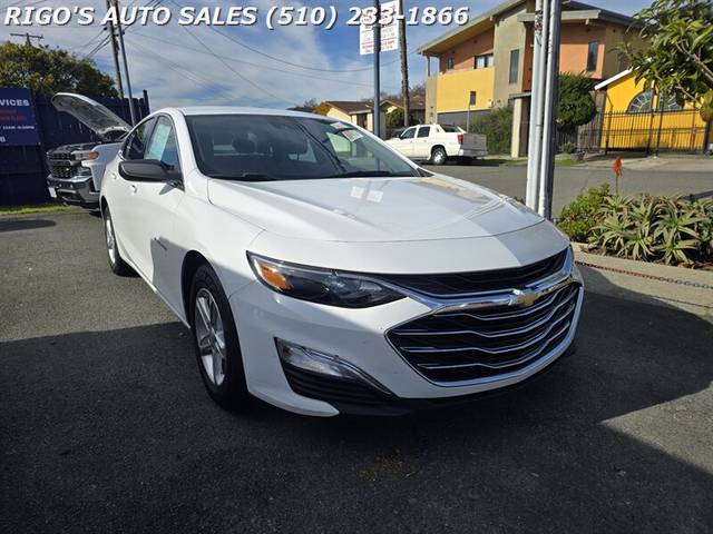 2023 Chevrolet Malibu LS FWD photo