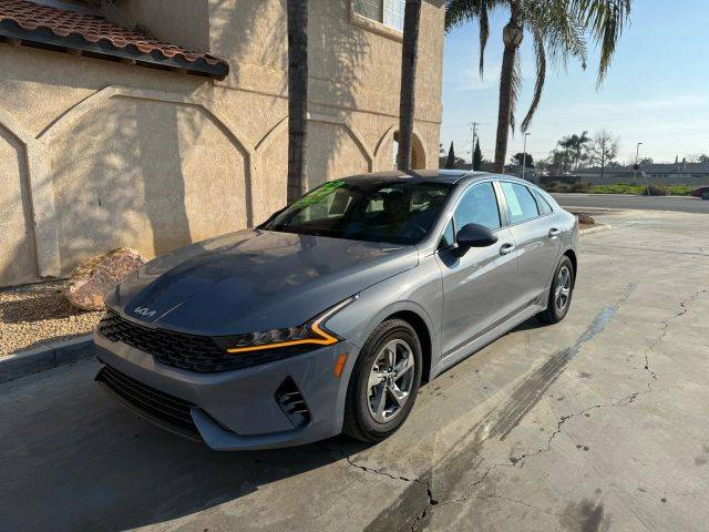 2023 Kia K5 LXS FWD photo