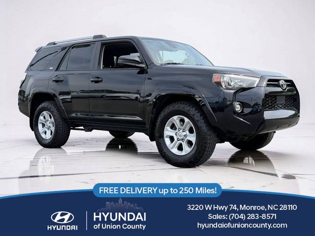 2021 Toyota 4Runner SR5 RWD photo