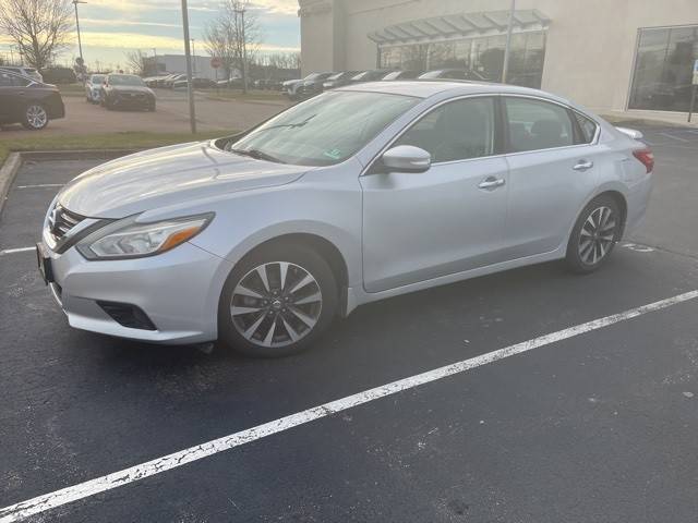 2016 Nissan Altima 2.5 SL FWD photo