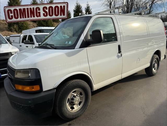 2019 Chevrolet Express Cargo RWD photo