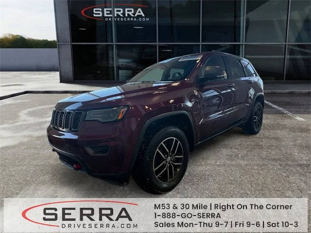 2017 Jeep Grand Cherokee Trailhawk 4WD photo