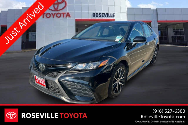 2023 Toyota Camry SE FWD photo