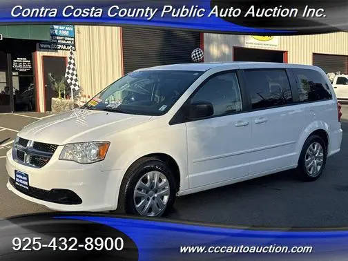 2017 Dodge Grand Caravan SE FWD photo