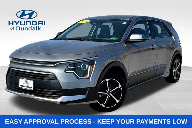 2023 Kia Niro LX FWD photo