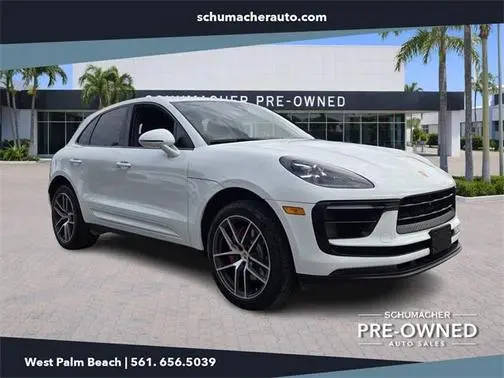 2022 Porsche Macan S AWD photo