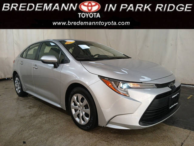 2023 Toyota Corolla LE FWD photo