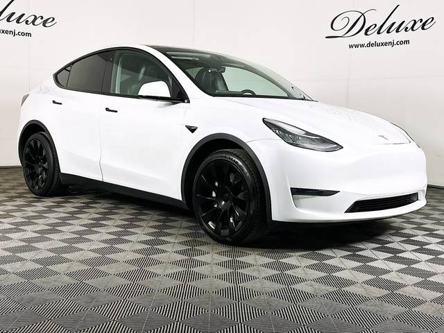 2023 Tesla Model Y Long Range AWD photo