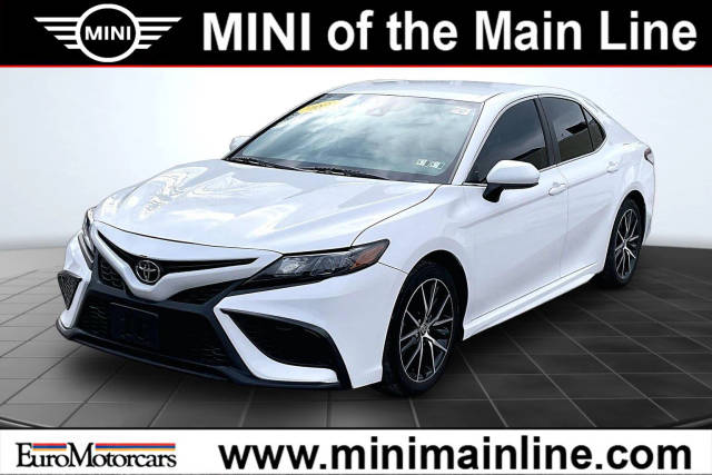 2021 Toyota Camry SE FWD photo