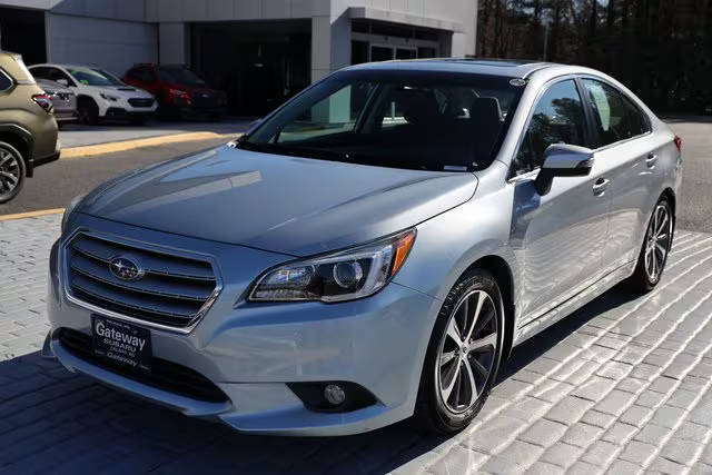 2015 Subaru Legacy 3.6R Limited AWD photo