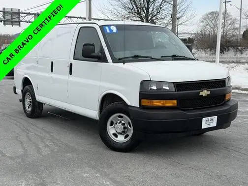 2019 Chevrolet Express Cargo RWD photo