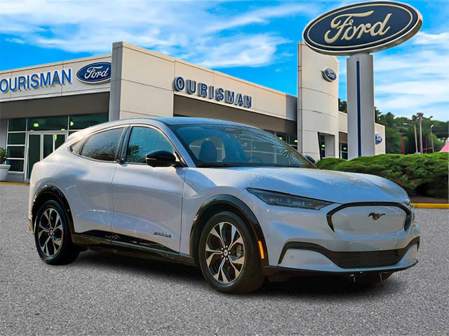 2023 Ford Mustang Mach-E Premium AWD photo