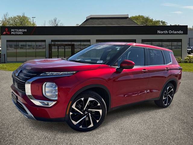2023 Mitsubishi Outlander SE AWD photo