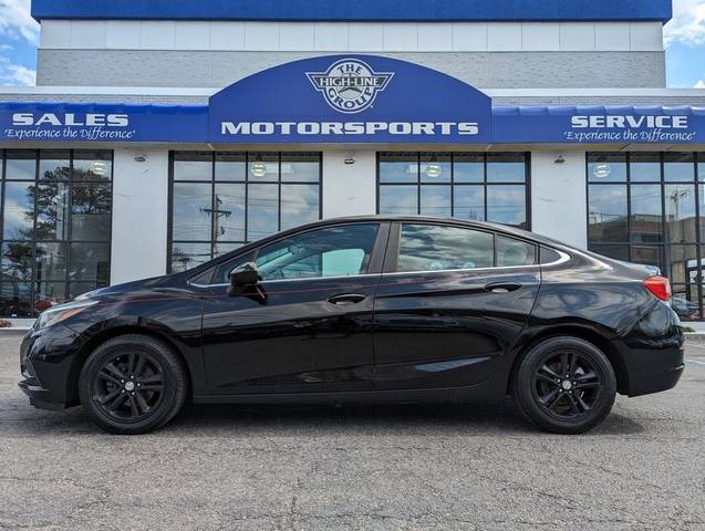 2016 Chevrolet Cruze LT FWD photo