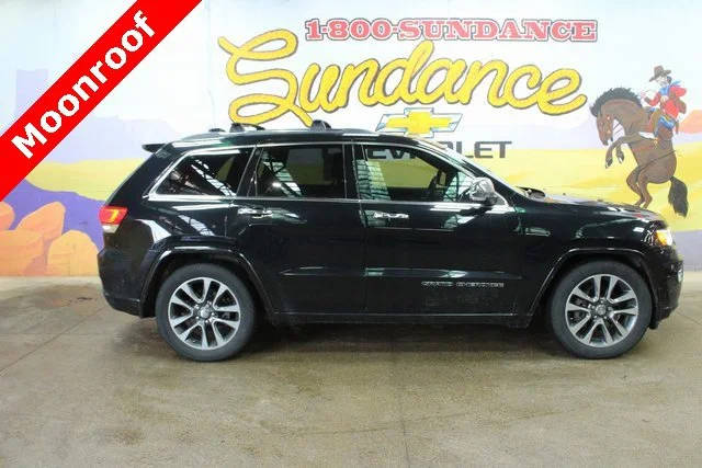 2018 Jeep Grand Cherokee Overland 4WD photo