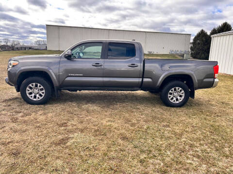 2016 Toyota Tacoma  4WD photo