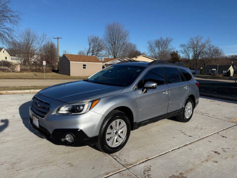 2017 Subaru Outback Premium AWD photo