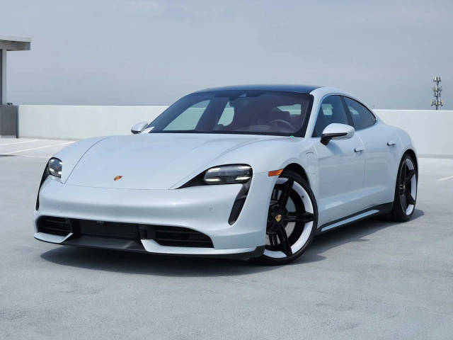 2023 Porsche Taycan Turbo AWD photo