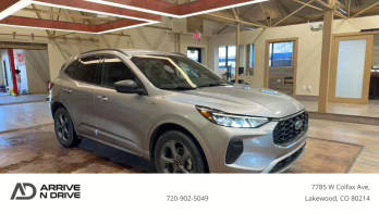 2023 Ford Escape ST-Line AWD photo