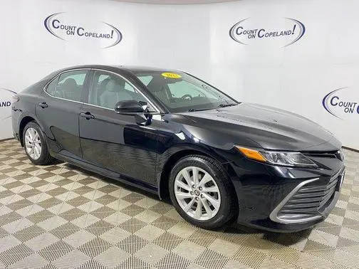 2023 Toyota Camry LE AWD photo