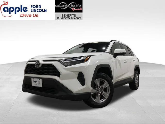2023 Toyota RAV4 XLE AWD photo