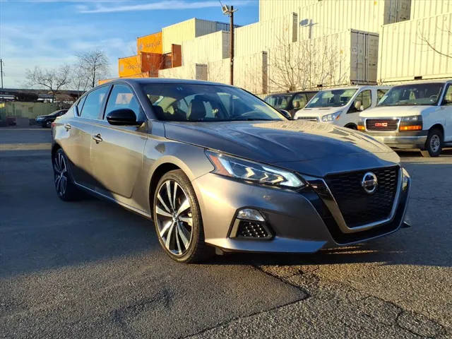2022 Nissan Altima 2.5 SR FWD photo