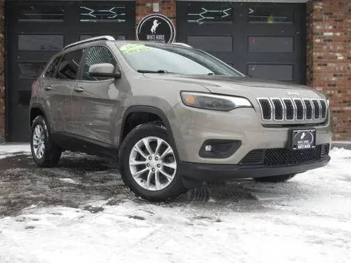 2019 Jeep Cherokee Latitude 4WD photo