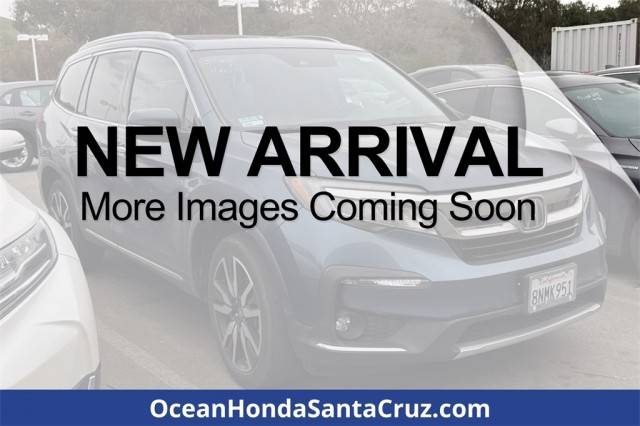 2019 Honda Pilot Touring 8-Passenger FWD photo