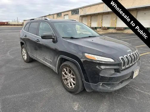 2016 Jeep Cherokee Latitude 4WD photo