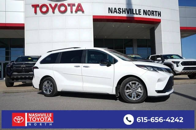 2023 Toyota Sienna XSE AWD photo