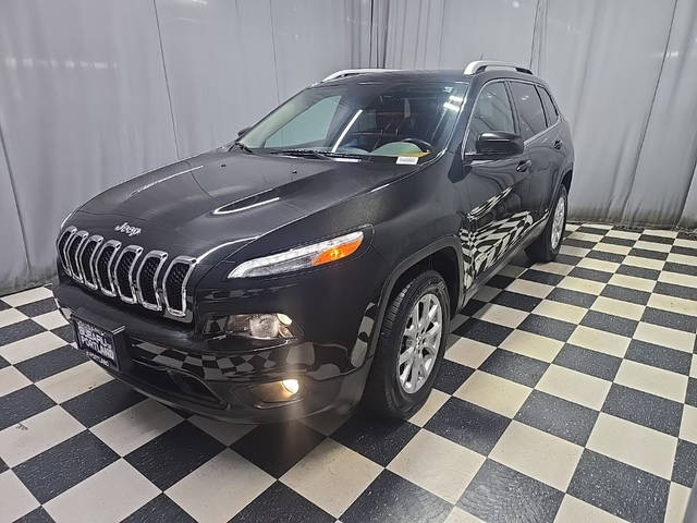 2016 Jeep Cherokee Latitude 4WD photo