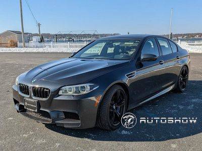 2016 BMW M5  RWD photo
