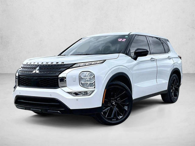 2022 Mitsubishi Outlander Black Edition 4WD photo