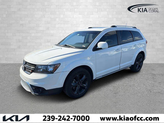 2020 Dodge Journey Crossroad FWD photo