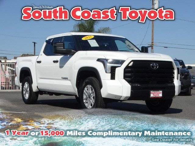 2022 Toyota Tundra SR5 4WD photo