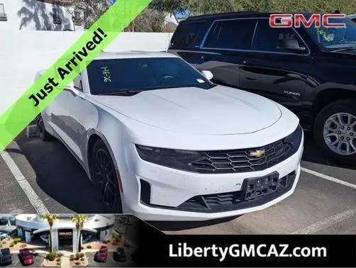 2019 Chevrolet Camaro 1LT RWD photo