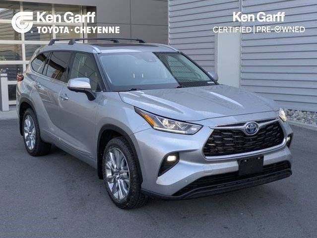 2023 Toyota Highlander Hybrid Limited AWD photo