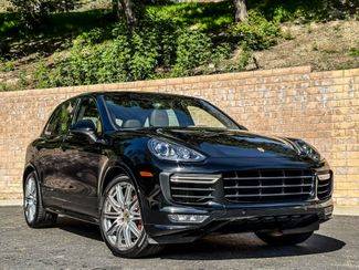 2017 Porsche Cayenne GTS AWD photo