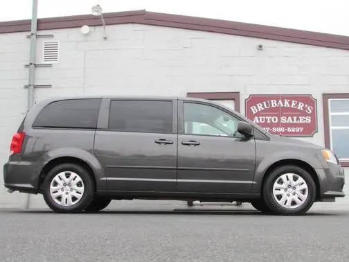 2017 Dodge Grand Caravan SE FWD photo