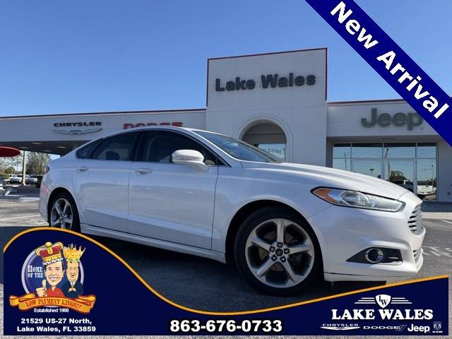 2016 Ford Fusion SE FWD photo