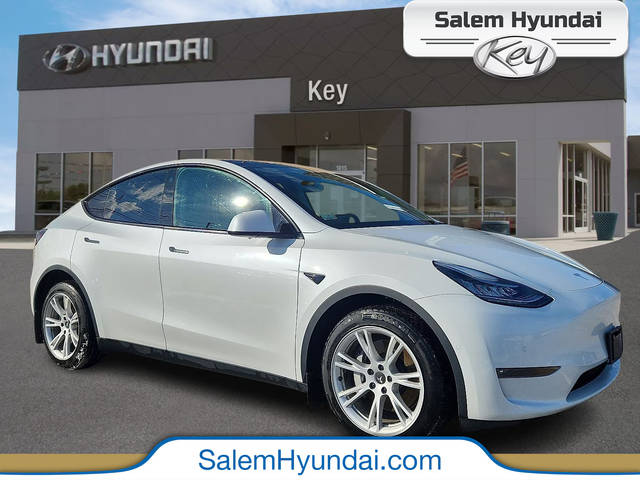 2022 Tesla Model Y Long Range AWD photo