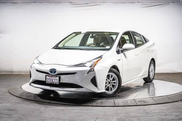 2016 Toyota Prius Two FWD photo