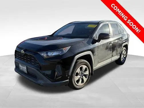 2019 Toyota RAV4 LE FWD photo